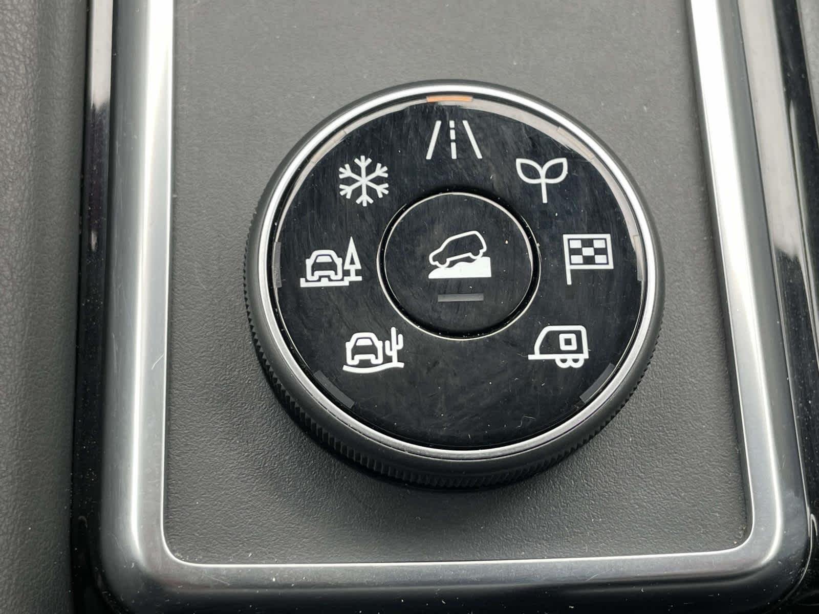 Certified Used 2024 Pearl White Tricoat Nissan SL image 34