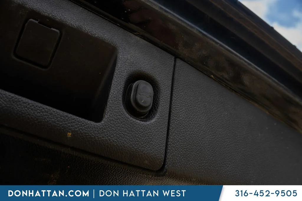 Used 2017 Black Chevrolet LT image 32
