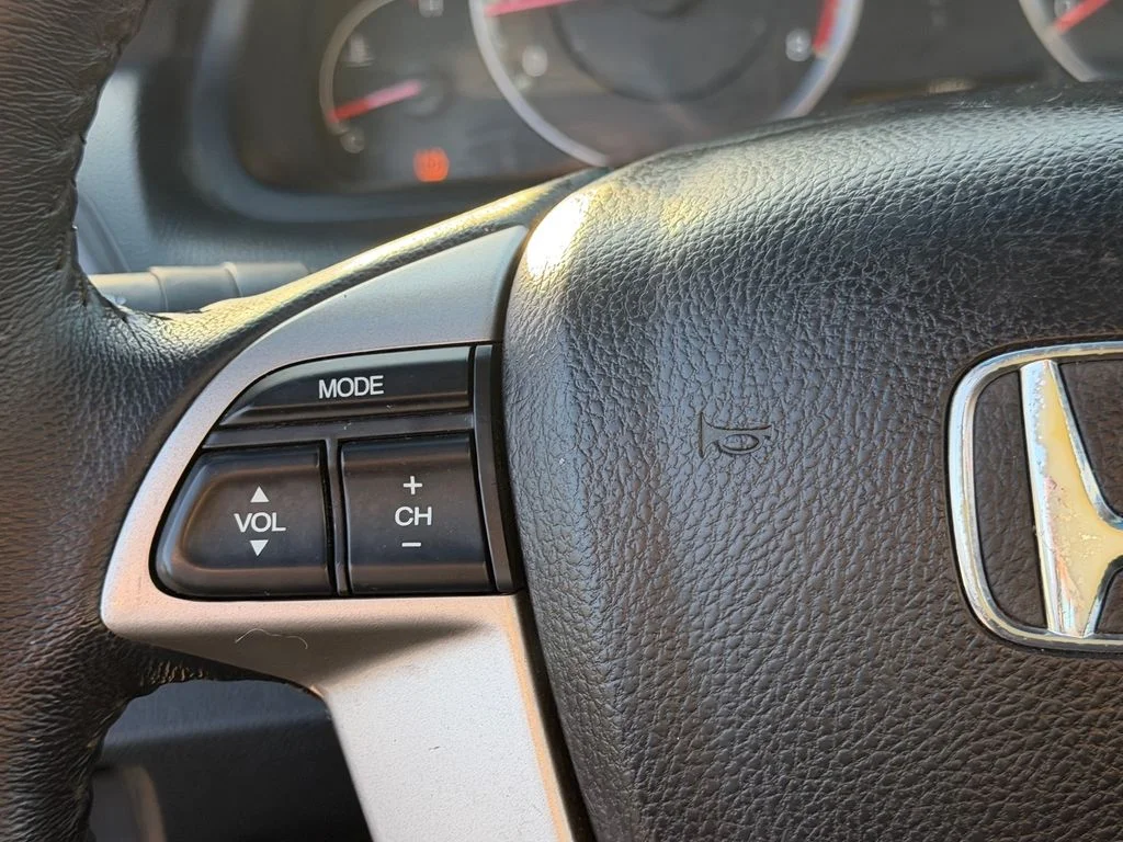 Used 2008 Black Honda EX-L image 21