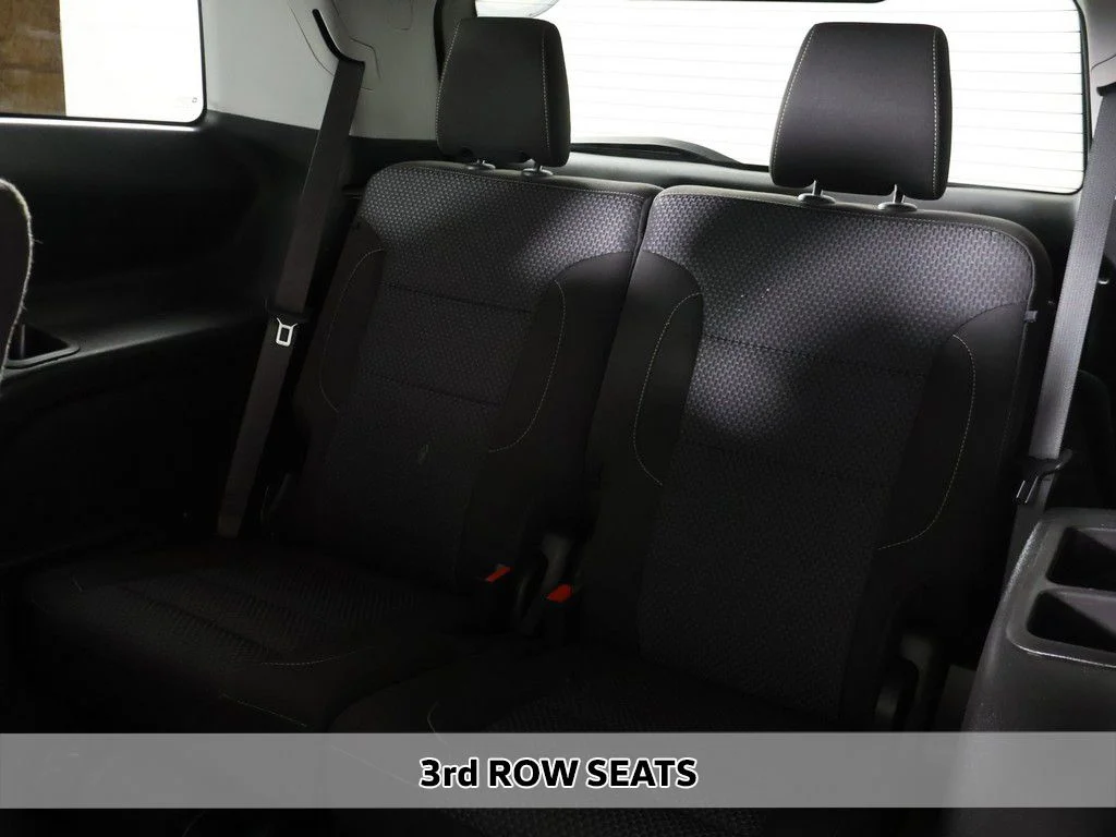 Used 2023 Black GMC SLE image 10
