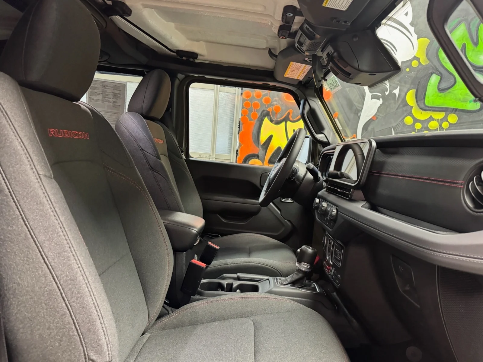 Used 2026  Jeep Rubicon image 24