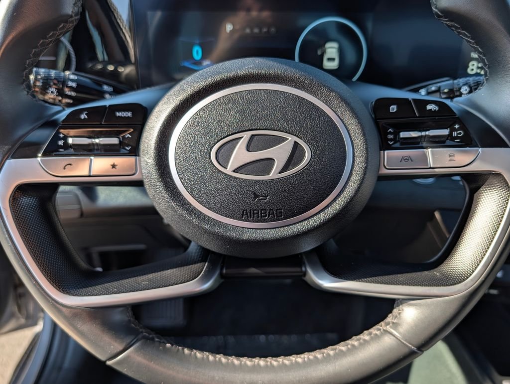 2024 Hyundai Elantra Limited - Photo 19