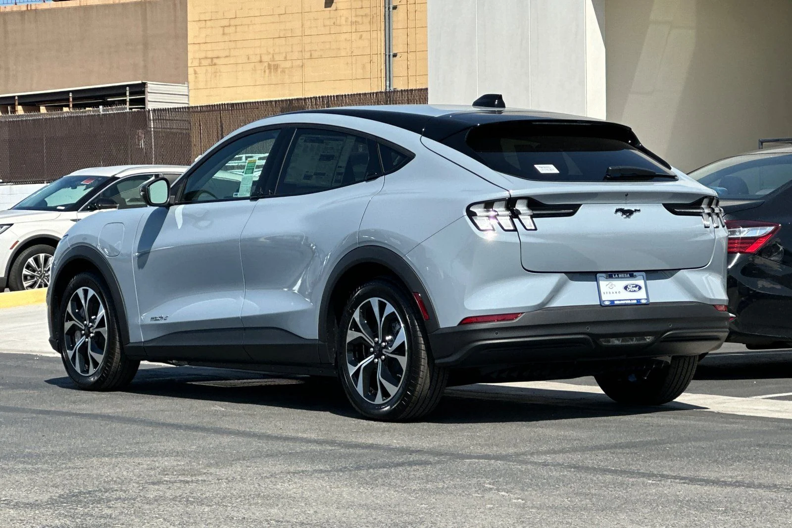 New 2026 Glacier Gray Metallic Tri-coat Ford Select image 5