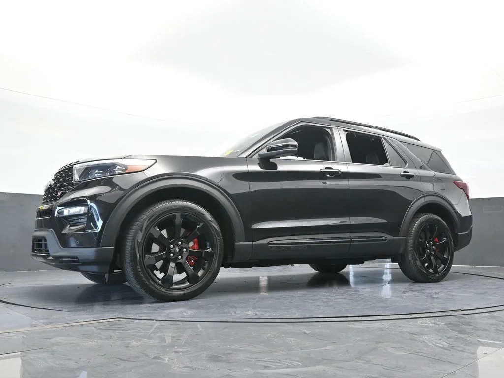 Used 2024 Black Metallic Ford ST image 55