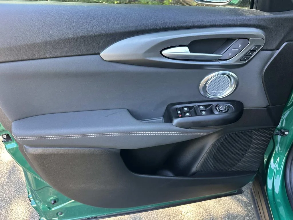 2025 Alfa Romeo Tonale Base - Photo 18