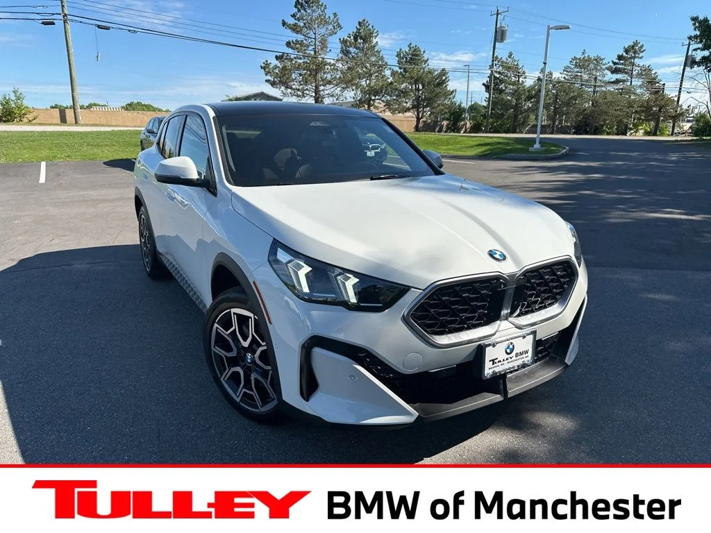 2025 BMW X2 xDrive28i's photo