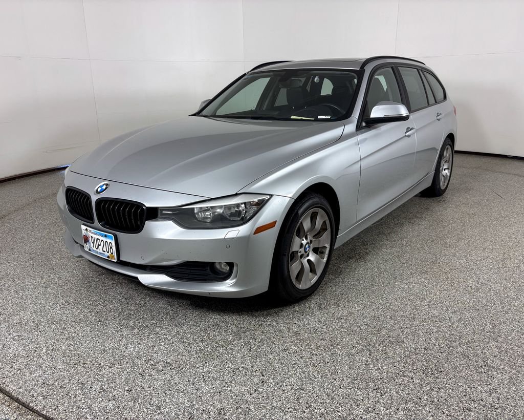 Used 2014 Glacier Silver Metallic BMW 328d xDrive image 1