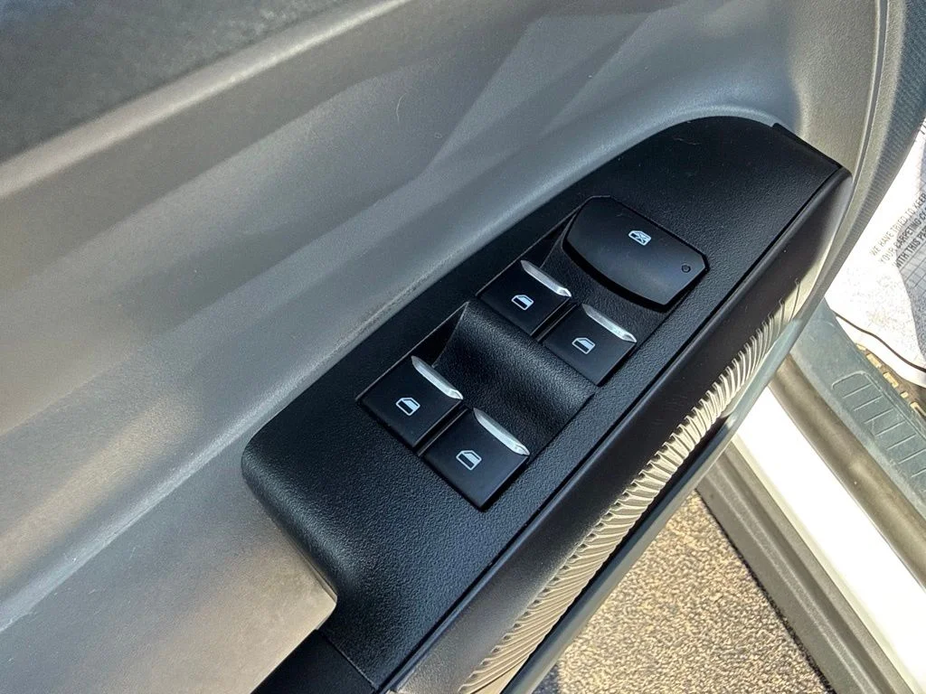Used 2024 White Ford XL image 19