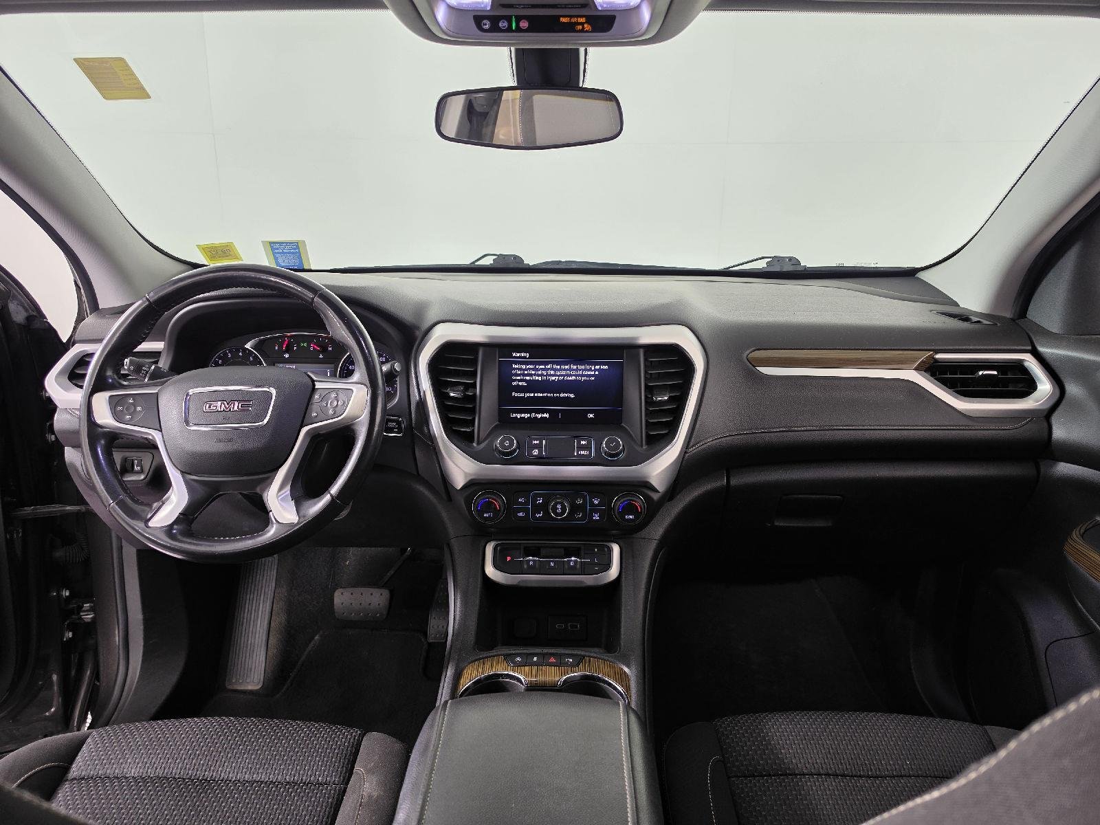 Used 2020 Smokey Quartz Metallic GMC SLE image 3
