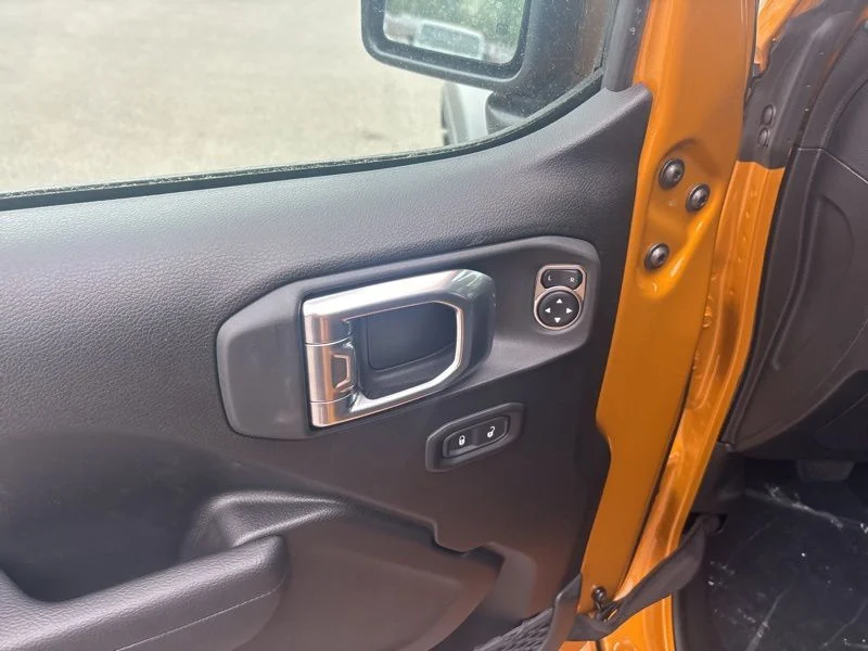 New 2026 Goldilocks Exterior Paint Jeep Sport S image 25
