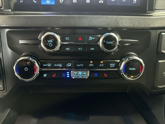 New 2026 Agate Black Metallic Ford F-250® Platinum® image 21