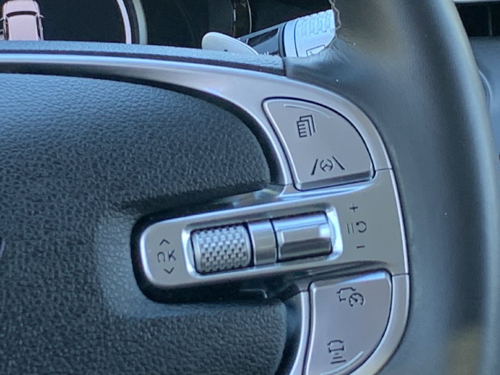 2023 GENESIS GV70 Standard - Photo 23