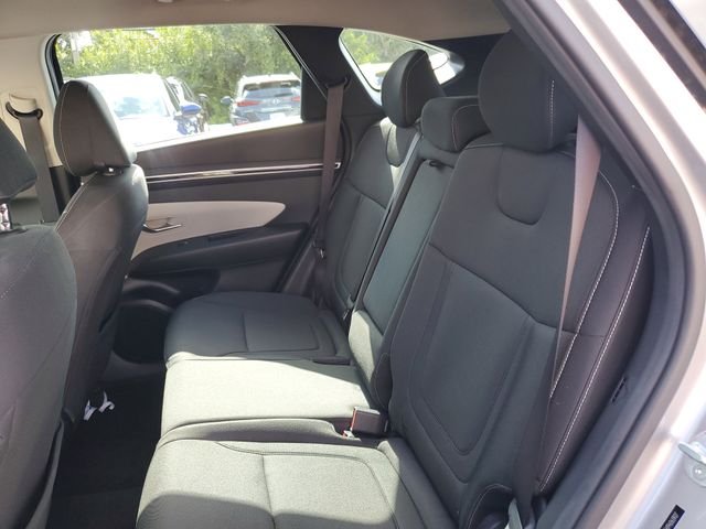 2023 Hyundai Tucson SE - Photo 23