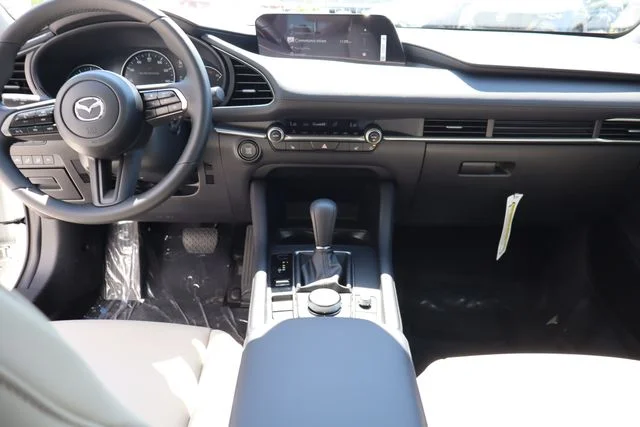 New 2026 Snowflake White Pearl Mazda 2.5 S Preferred image 18