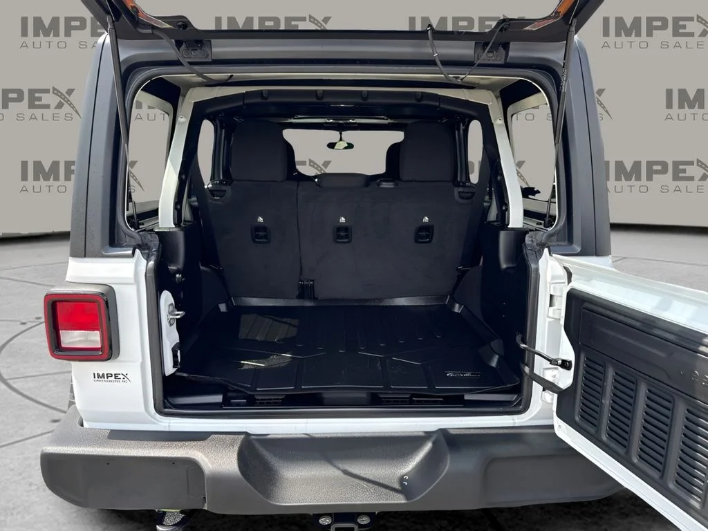 Used 2021 White Jeep Unlimited Sport Altitude image 26