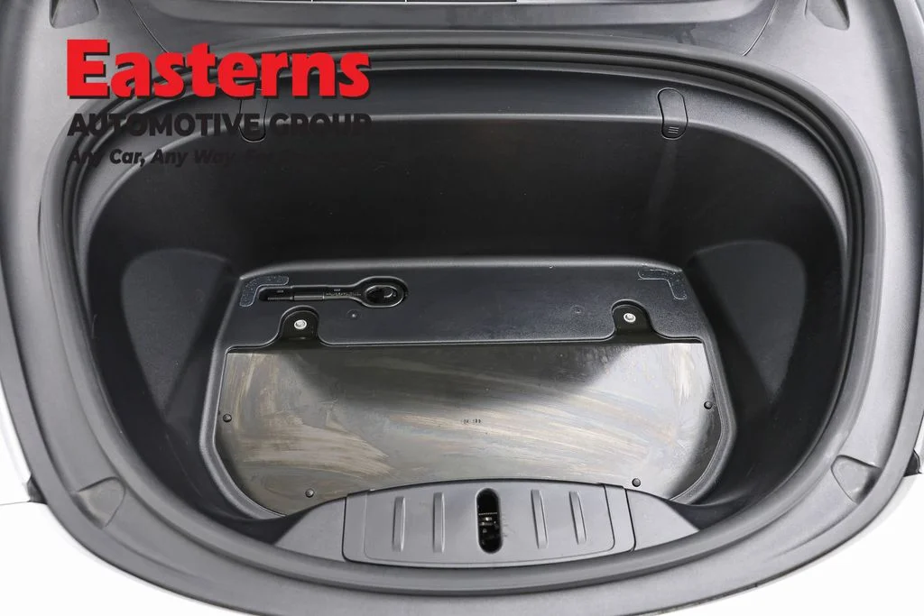 Used 2018 White Tesla Long Range image 7