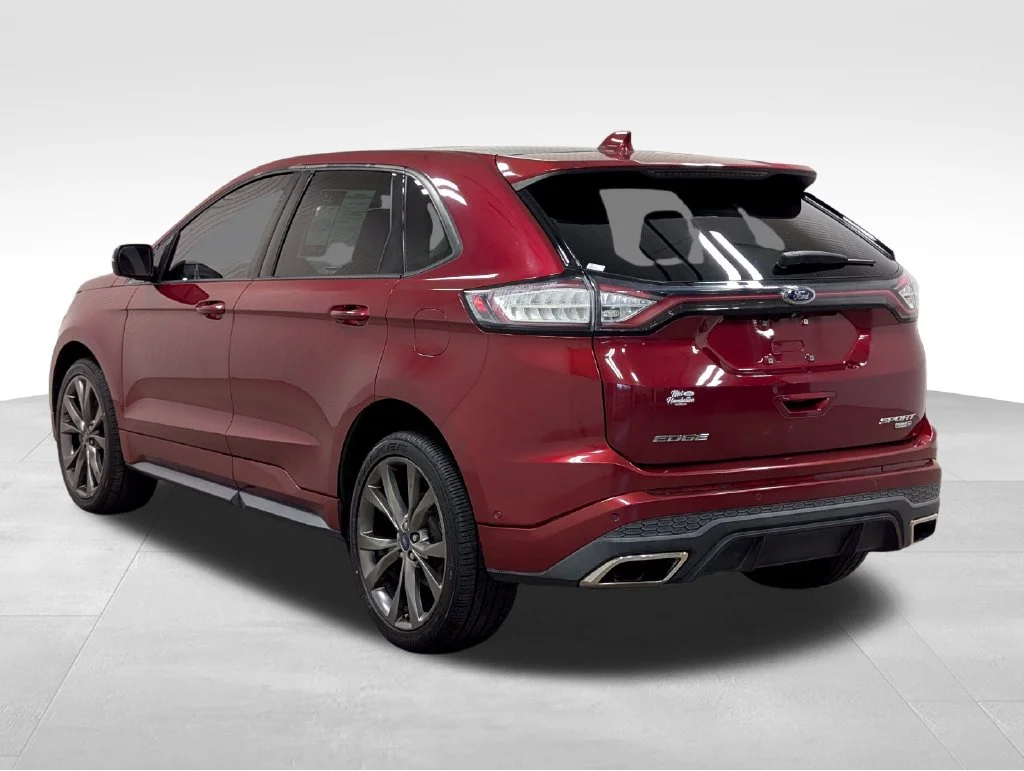 Used 2016 Red Ford Sport image 21