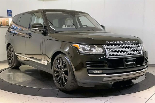 Used 2017 Black Land Rover 5.0L V8 Supercharged image 15