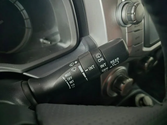 2018 Toyota 4Runner SR5 - Photo 22