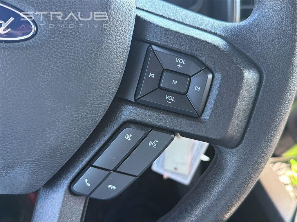 Used 2022 Oxford White Ford XLT image 17