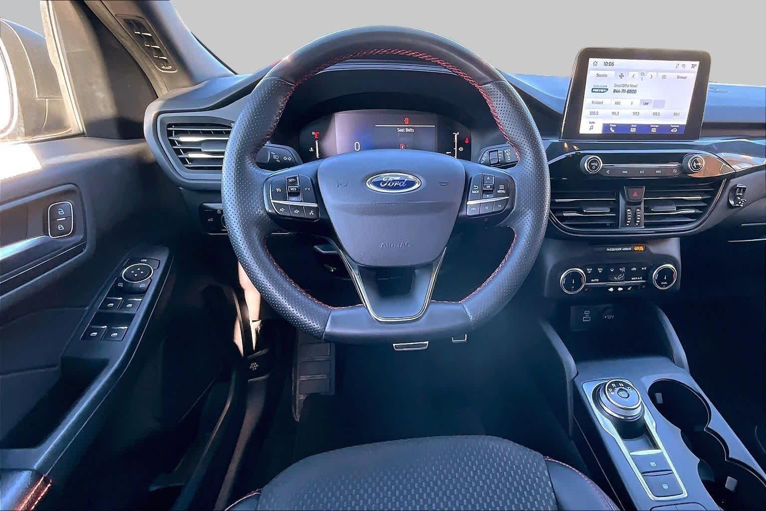 Used 2023 Carbonized Gray Metallic Ford ST-Line image 6