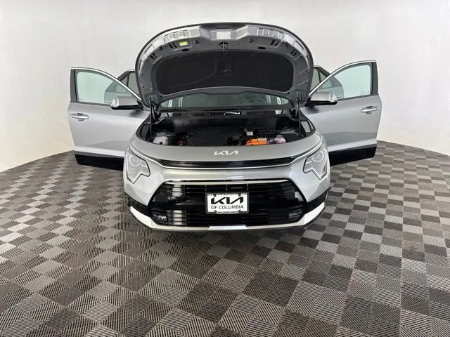 Used 2025 Gray Kia EX Touring image 13