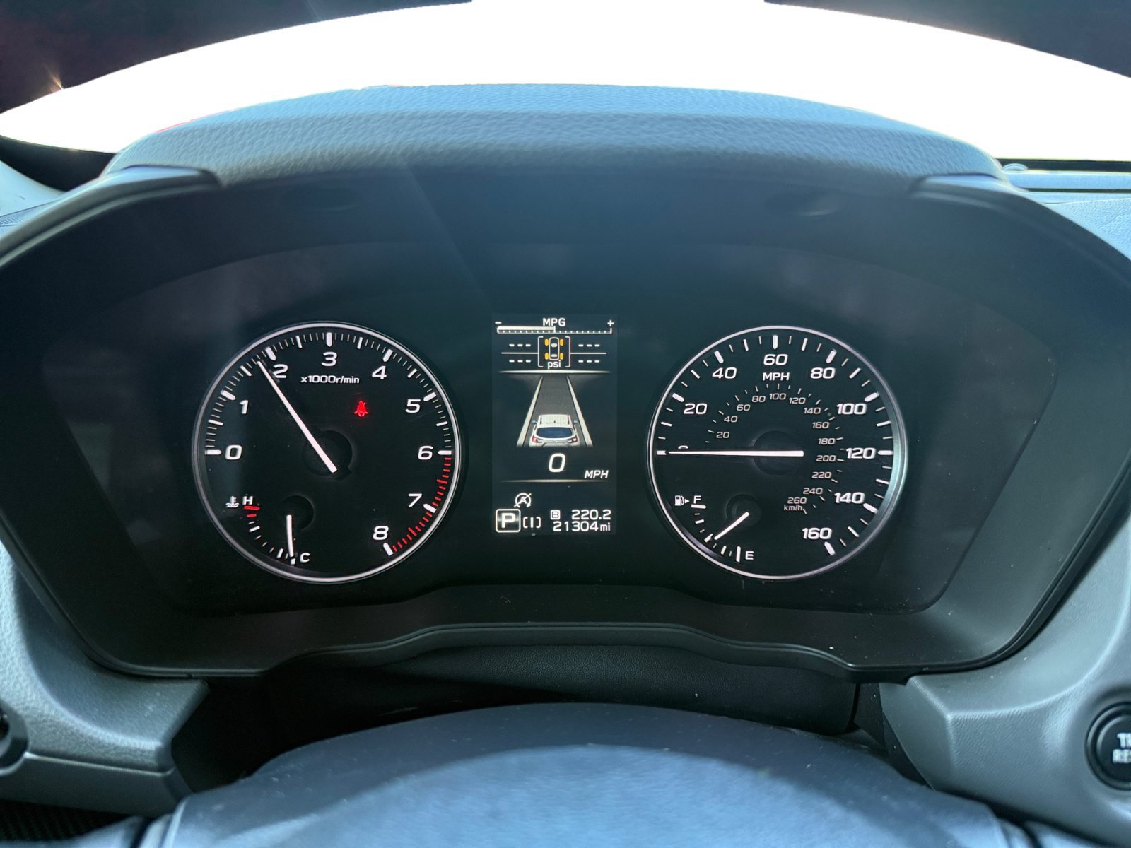 Used 2025 Ice Silver Metallic Subaru Premium image 11