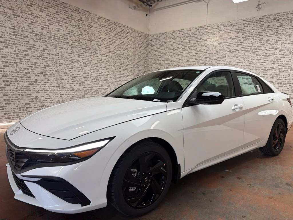 New 2026 Serenity White Hyundai SEL Sport Plus image 3
