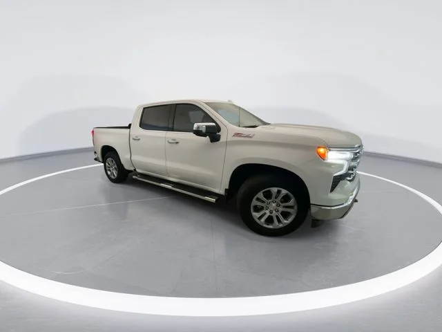 Used 2026 White Chevrolet LTZ image 7