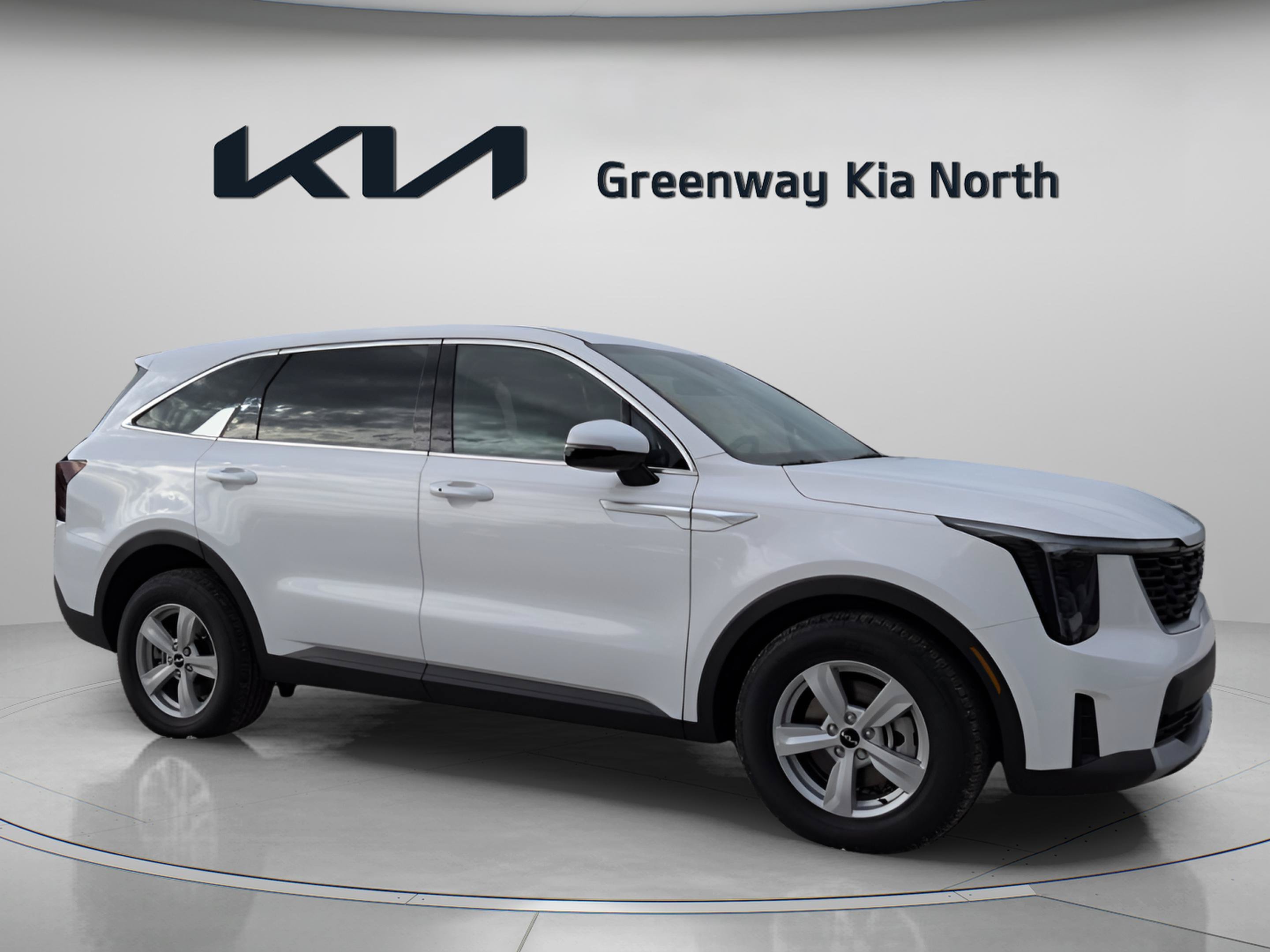 New 2026 Glacial White Pearl Kia LX image 2