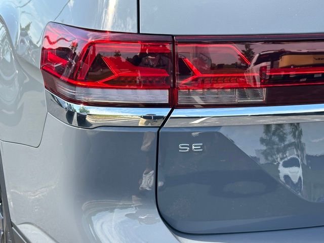 New 2026 Pure Gray Volkswagen 2.0T SE w/Technology image 14