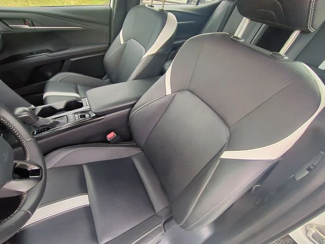 Used 2025 White Toyota SE image 21