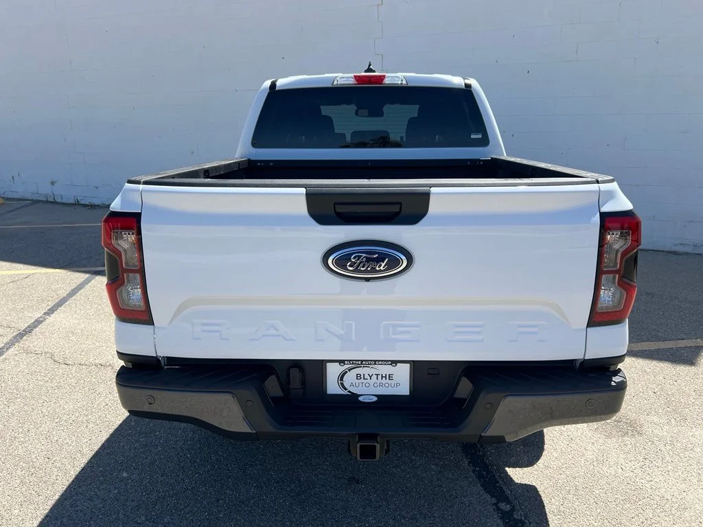 New 2026 Oxford White Ford XLT image 4