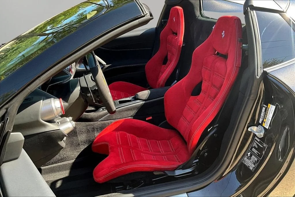 Used 2023 Nero Daytona Ferrari  image 19