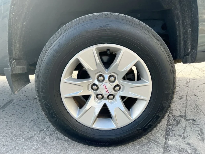 Used 2017 Cyber Gray Metallic GMC 2WD SLE image 10