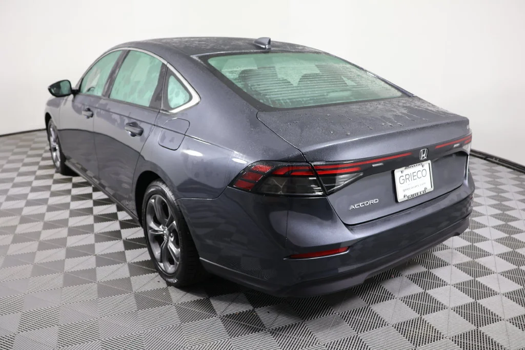 Used 2023 Meteorite Gray Metallic Honda EX image 6
