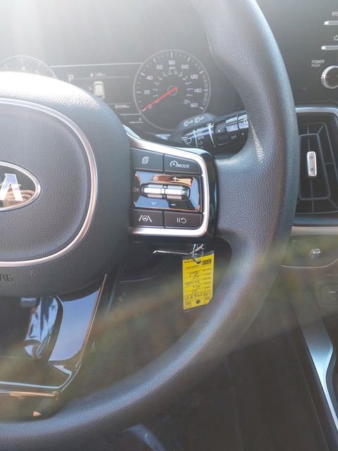 2021 Kia Sorento LX - Photo 27