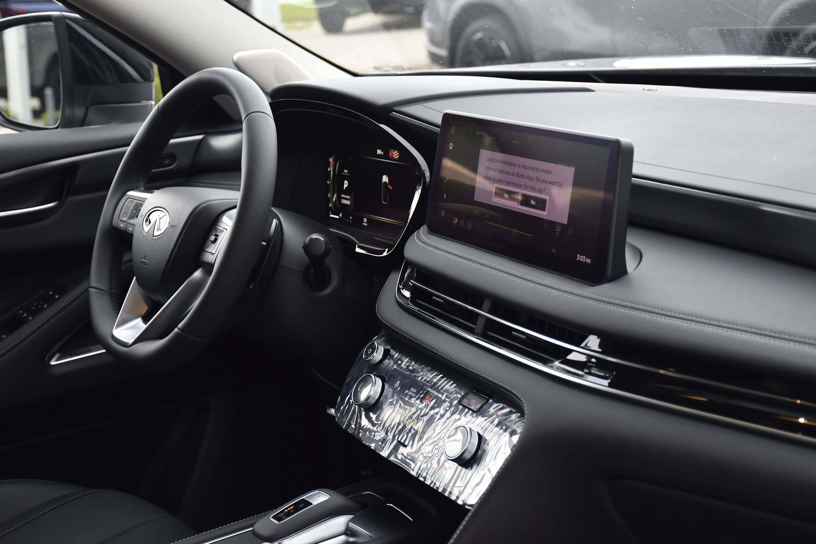 New 2027 HARBOR GRAY INFINITI Luxe FWD image 34