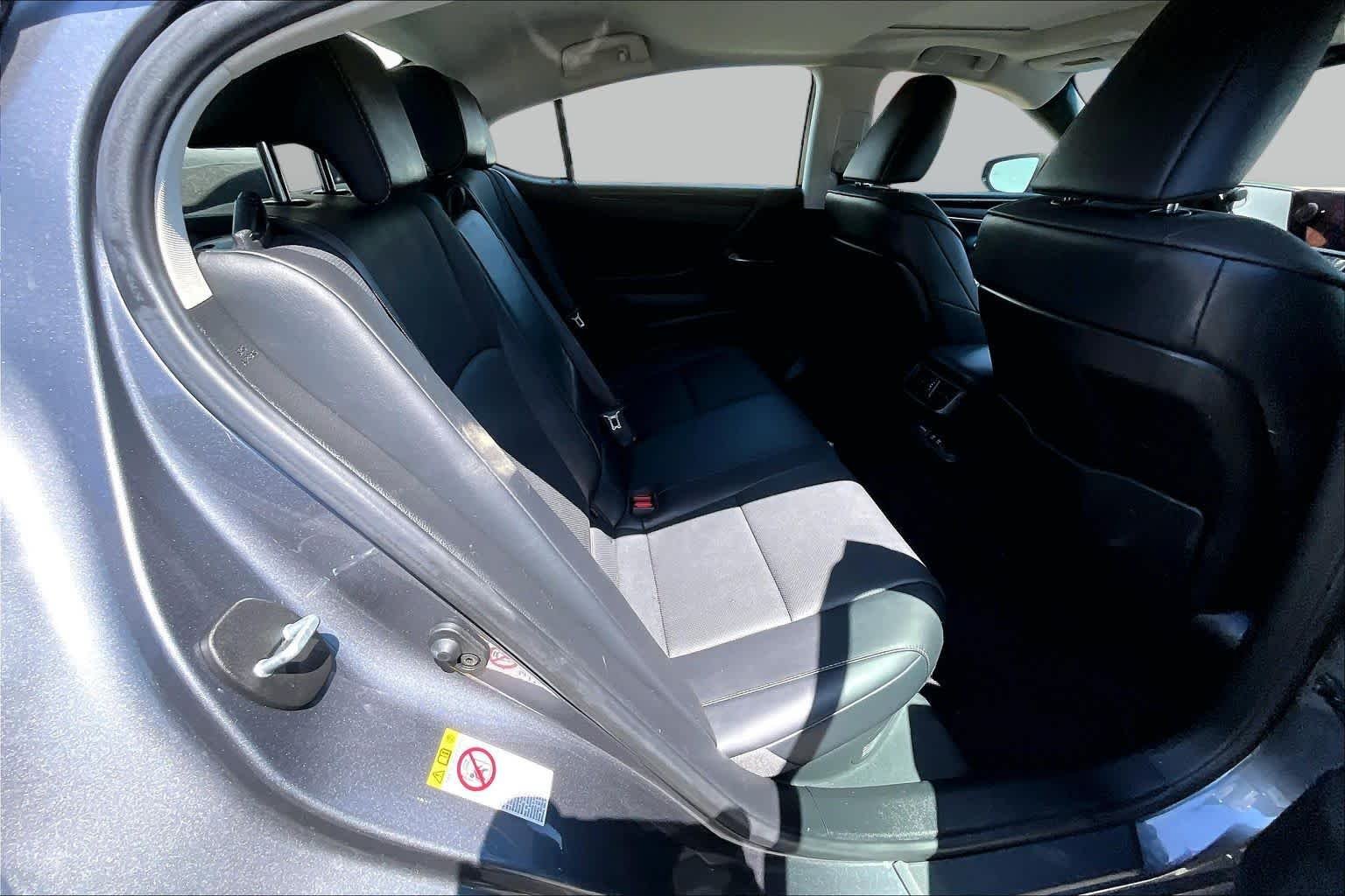 Used 2019 Nebula Gray Pearl Lexus  image 20