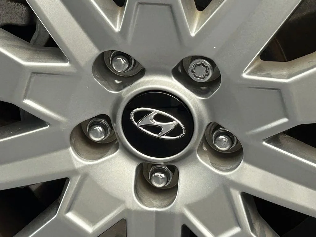 Used 2025 Typhoon Silver Hyundai SEL image 28