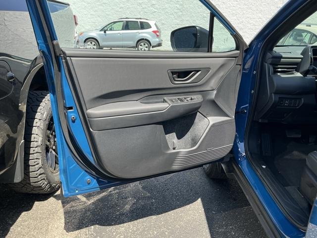 New 2026 GEYSER BLUE Subaru Wilderness image 37