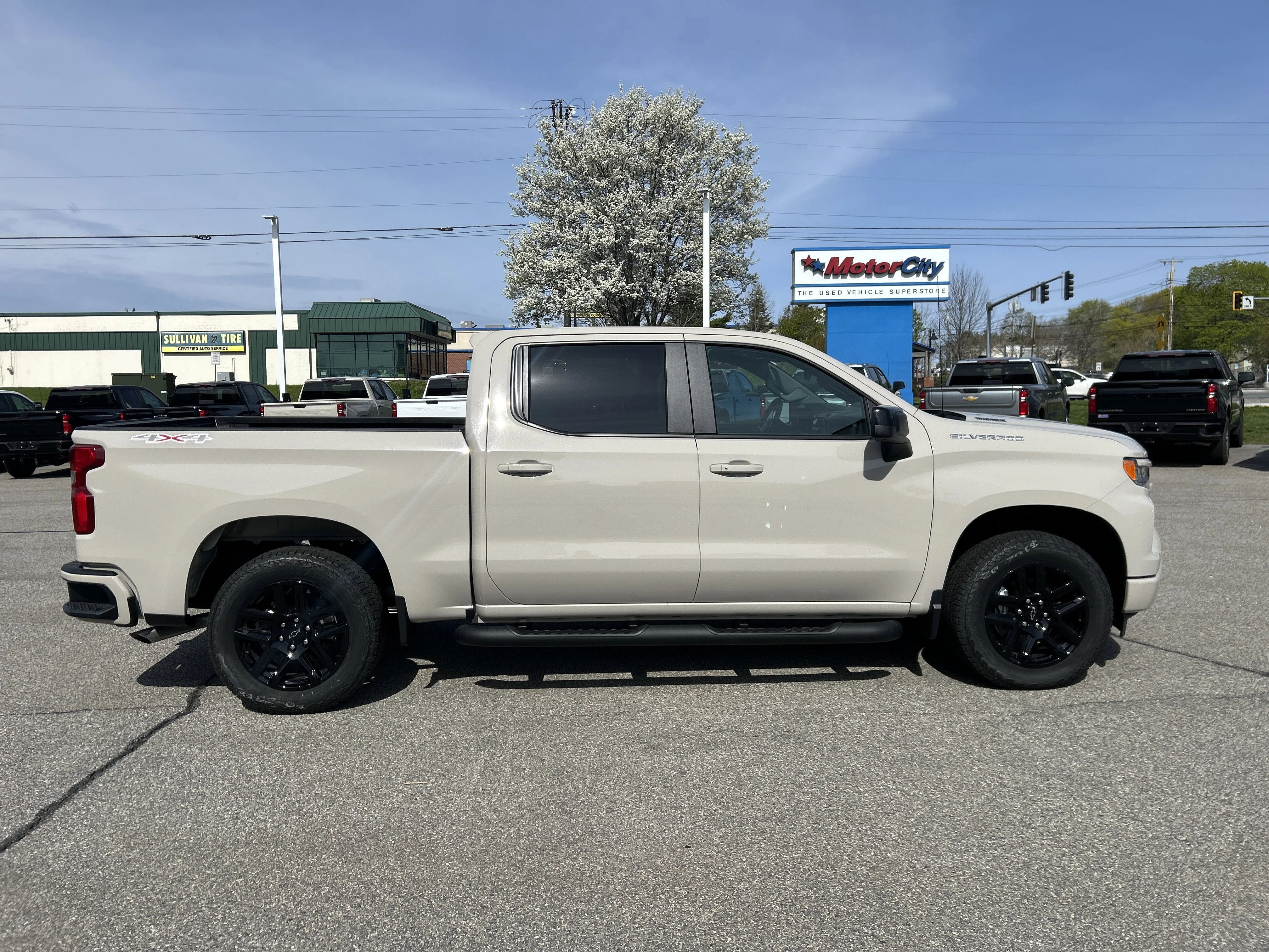 2026 Chevrolet Silverado 1500 RST - Photo 7