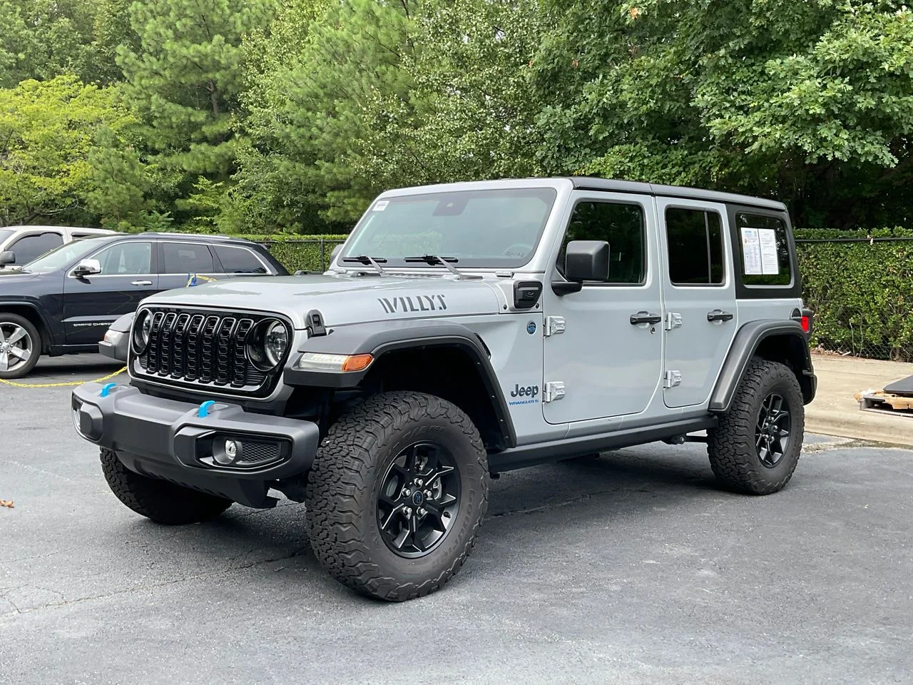 Used 2024 Silver Jeep Willys 4xe image 3