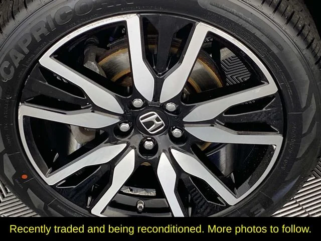 Used 2019 White Honda Elite image 28