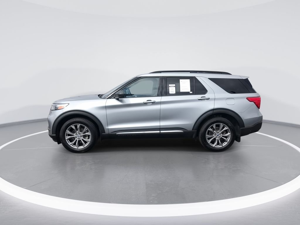Used 2022 Silver Ford XLT image 5