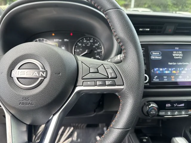 Used 2024 Gray Nissan SR image 17