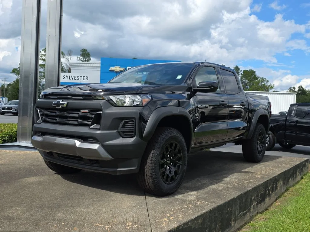 New 2026 Black Chevrolet Trail Boss image 2