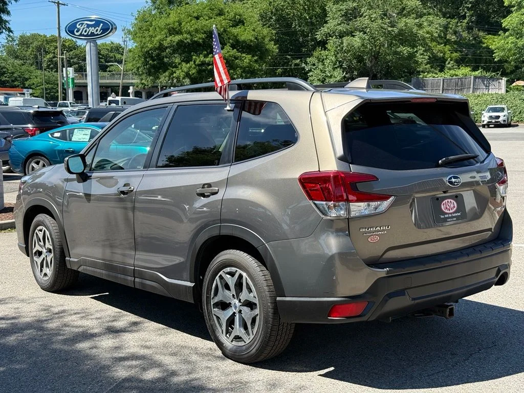 Used 2021 Brown Subaru Premium image 6