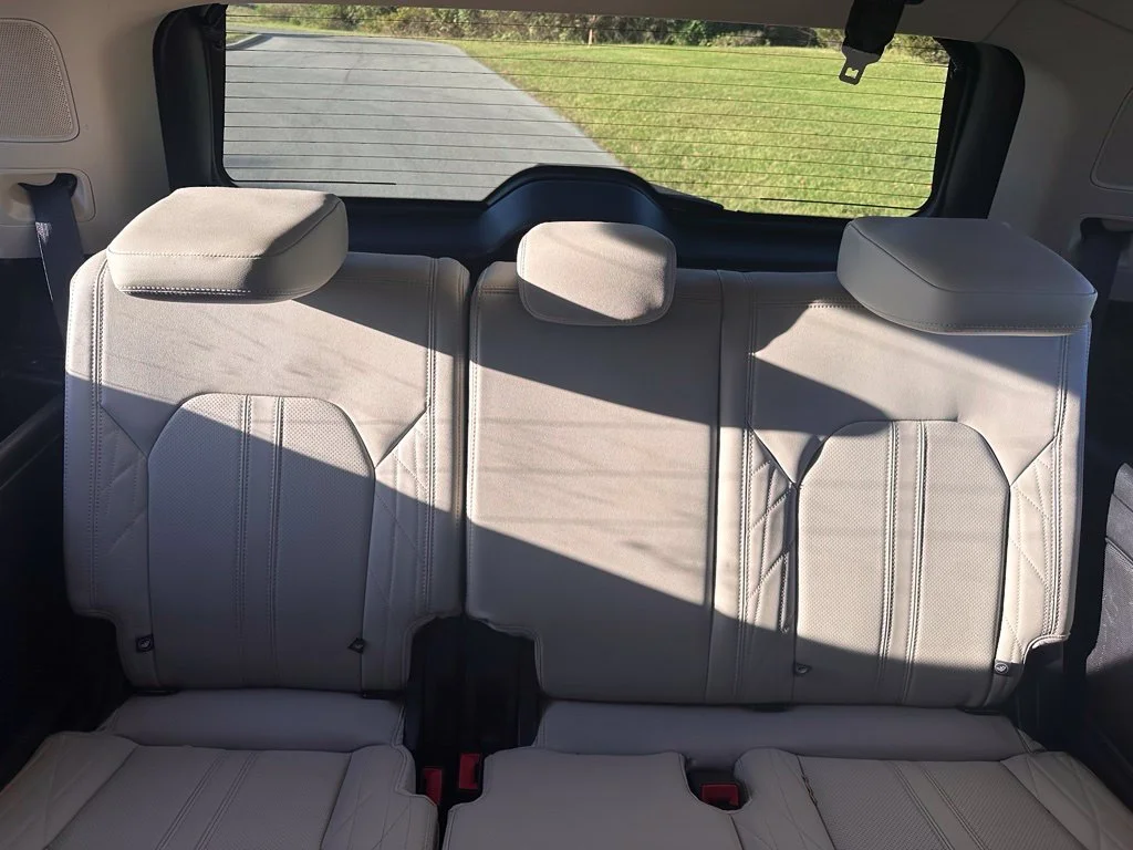 Used 2018 White Platinum Clearcoat Metallic Ford Platinum image 13