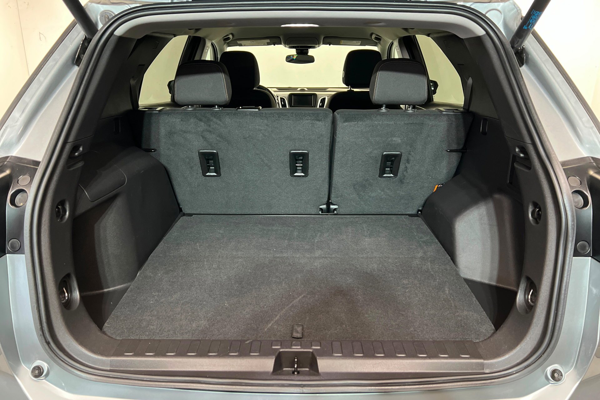 2024 Chevrolet Equinox LT - Photo 23